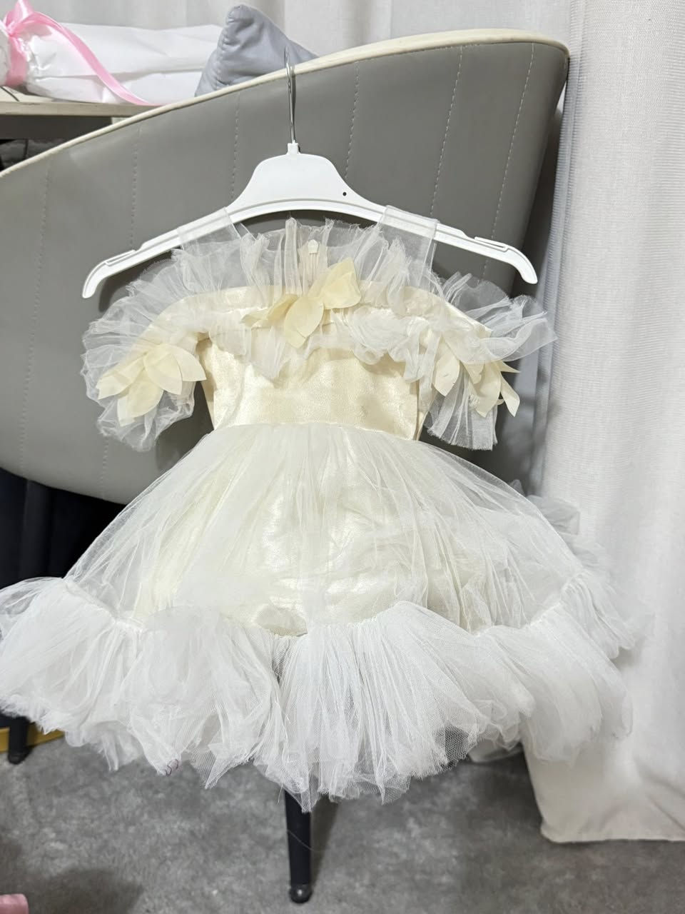 اسعار جدآ مناسبه ملابس مستخدمه نضيفه تلبس من سنه إلى سنتين


**إذا كنت صاحب هذا الإعلان وتريد حذفه لأي سبب، رجاءا أرسل رسالة إلى الدعم الفني**