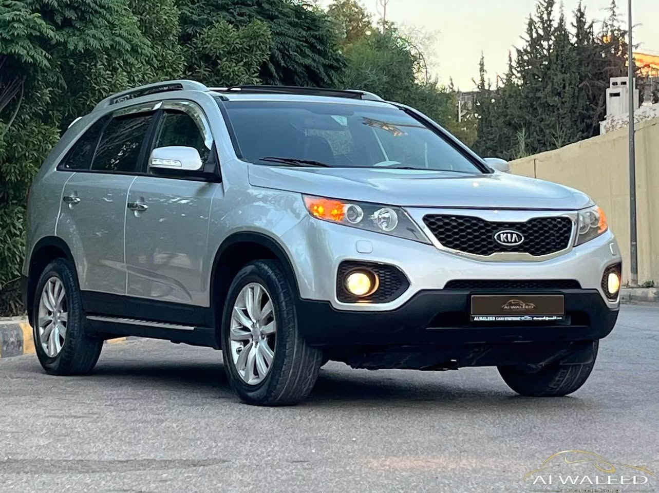 سـعـر حـصـري وممـيـز ومـغـري لـدى مـعـرض الـولـيـد لـتـجـارة الـسـيـارات 

كـيـا سـوريـنـتـو TLX 2010 فـل بـانـورامـا اعـلـى صـنـف مـمـيـز جـدا للـبـيـع بـسـعـر مـغـري

الـسـعـر كـاش 6.250JD

والـلّٰـه يـبـارك لـصـاحـب الـنـصـيـب

الـسـيـارة بـحـالـة مـمـتـازة ولـيـسـت بـحـاجـة إلـى صـيـانـة 

خــصـوصـي الاصـل - اسـتـخـدام شـخـصـي … قـاطـعـة مـسـافـة 170.000KM

فـحـص الـشـصـيـات الأمـامـيـة :- جـيــــد || جـيــــد
فـحـص الـشـصـيـات الـخـلـفـيـة :- جـيــــد || جـيــــد 

‎ : المحـــــــرك 
‎2400 سي سي 
4 سلندر 
بنـــزين 

اللــــون : سـلـفـر مـيـتـالـيـك مـن الـداخـل اسٌـود

الاضـافـات :-

فتحة بانوراما  – جنط 18انش – كشافات ضباب امامية – اضوية امامية هيلوجين زينون – بصمة أبواب ( فتح - إغلاق ) – حمالات سقف – غمازات مري – حساسات خلفية اصطفاف – بصمة داخلية ( تشغيل - إطفاء ) – شاشة لمس اصلية – تحكم طارة – كاميرا خلفية - كراسي جلد – كراسي كهربائية – كراسي مدفئة – كراسي مبردة – 7 مقاعد – مكيف تتش – مكيف تتش – زجاج كهربا – مري كهربا – قير اوتماتيك تب ترونيك – وسائد هوائية – بلوتوث….

مـع امـكـانـيـة اسـتـبـدال سـيـارتـك الـقـديـمـة بـجـديـدة وبـأفـضـل الاسـعـار 

للإسـتـفـسـار يـرجـى الاتـصـال عـلـى الـرقـم الـتـالـي 
0780311311
‏
او زيـارة مـعـرضـنـا الـكـائـن بـعـمـان داخـل حـراج طـبـربـور مـقـابـل مـجـمـع الـشـمـال عـنـد جـسـر الـمـشـاة 

مٌـعـرض الـولـيـد لـتـجـارة الـسـيـارات

اوقـات دوام الـرسـمـيـة داخـل الـمـعـرض

مـن الـسـاعـة 10:00AM صـبـاحـا إلـى 8:00PM مـسـاء


**إذا كنت صاحب هذا الإعلان وتريد حذفه لأي سبب، رجاءا أرسل رسالة إلى الدعم الفني**