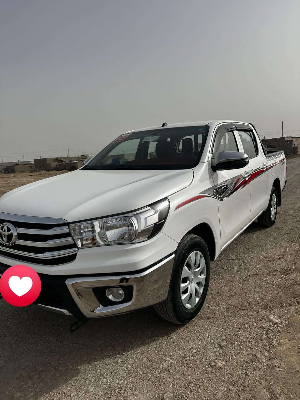 السلام عليكم 
للبيع تيوتا هايلوكس 2024 رقم أربيل كفاله عامه 
السياره نضيفه استخدام شخصي ما داخله شركه 
ماشيه 27 ألف السعر 255 وبيها مجال بسيط 
*********** بس الشراي يتصل
