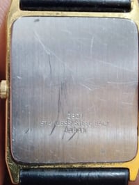 ساعة يابانية • قديمة • شغالة