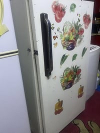 ثلاجة • شغل وتجميد • غزاليه