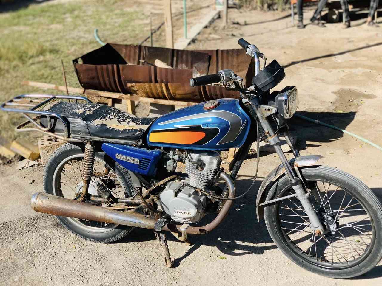 سلام عليكم أربعه كير لبيع نوع امتياز مكينه نضيفه لا تنقيص ولا تبخير نشاطه فول مكان البصره  قضاء الدير سعر تصل وتدلل ما عدك رصيد رمش وانه تصل عليك لان ممتواجد ع نت ملاحظه دراجه دوات أدوات ***********
