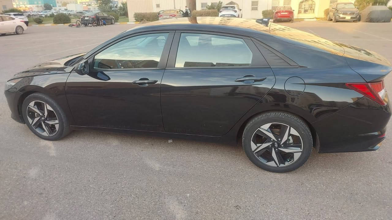 اسلام عليكم
الانتره موديل 23 فول عدى لفتحه
 رقم بغداد
 صبغ فقط دعاميات 
بدون تبديل بدون ايرباك 
ماشيه 32 
سياره جديده بمعنا الكلمه 
مكان بغداد 
للتواصل ***********
بي واتساب
