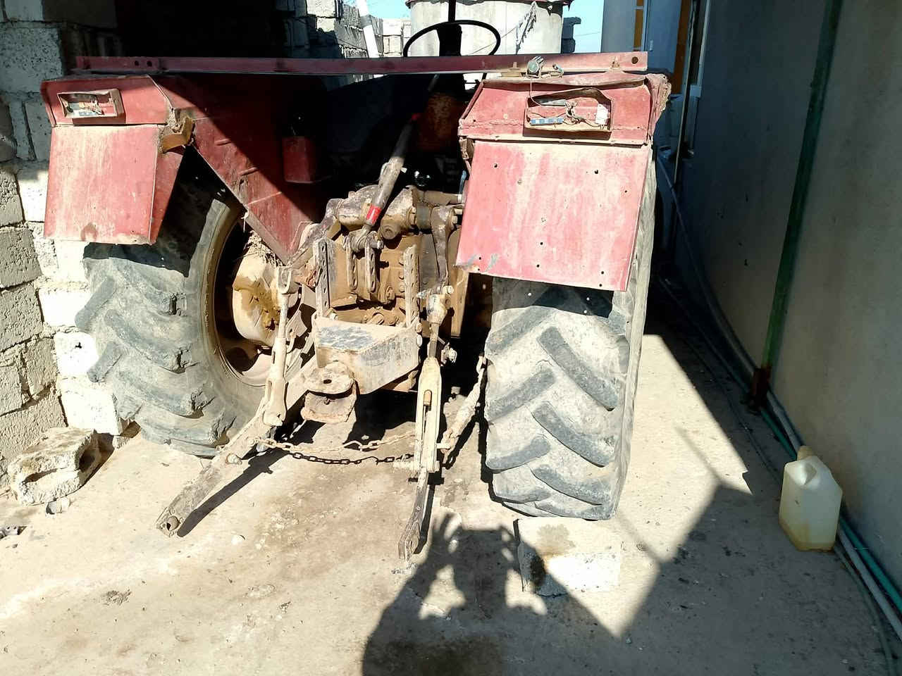 السلام عليكم
عنتر 71 للبيع بدون رقم
گير محرك هيدروليك شغال
كهربائيات كامله سلف باتري داينمو
جاهز كامل
السعر 2500وبي مجال
المكان الزاب
الاتصال على رقم ***********
