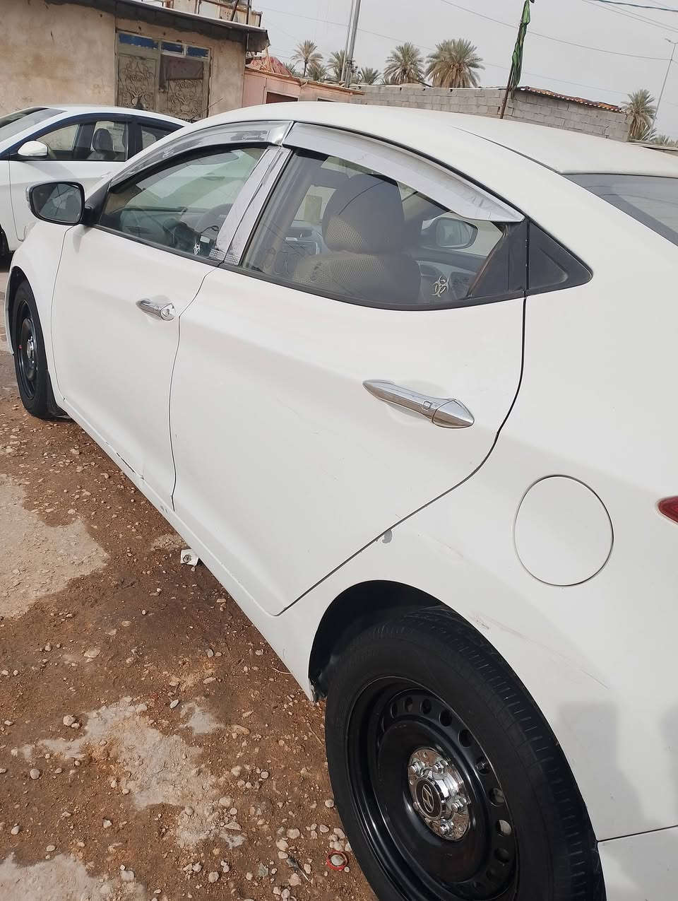 السلام عليكم
النترا 12خليجي 1600دوش فول مواصفات 
جاهزه من كل شي بيها رشات صبغ اثر تقشير 
باسمي تحويل ثاني يوم العنوان بابل المسيب
***********
