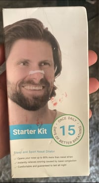 موسع أنف • مقاسات متعددة • ١٤ زوج لاصق