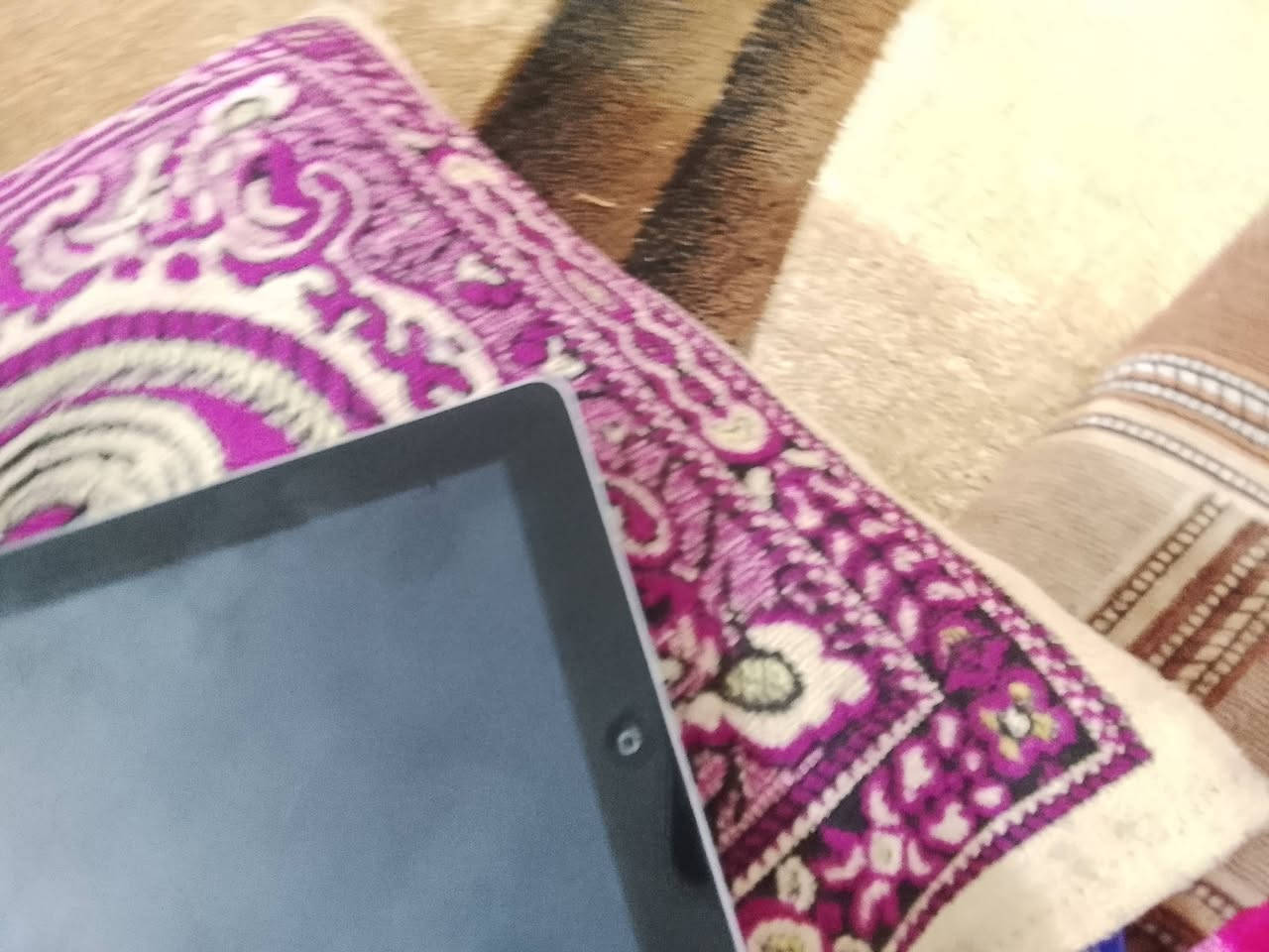 سلام عليكم ايباد مني فايف مراوس  أي شي نزل عندك ذاكره 64 بطاريه 90بدون ملحقات سلاسه فول بل بيجي


**إذا كنت صاحب هذا الإعلان وتريد حذفه لأي سبب، رجاءا أرسل رسالة إلى الدعم الفني**