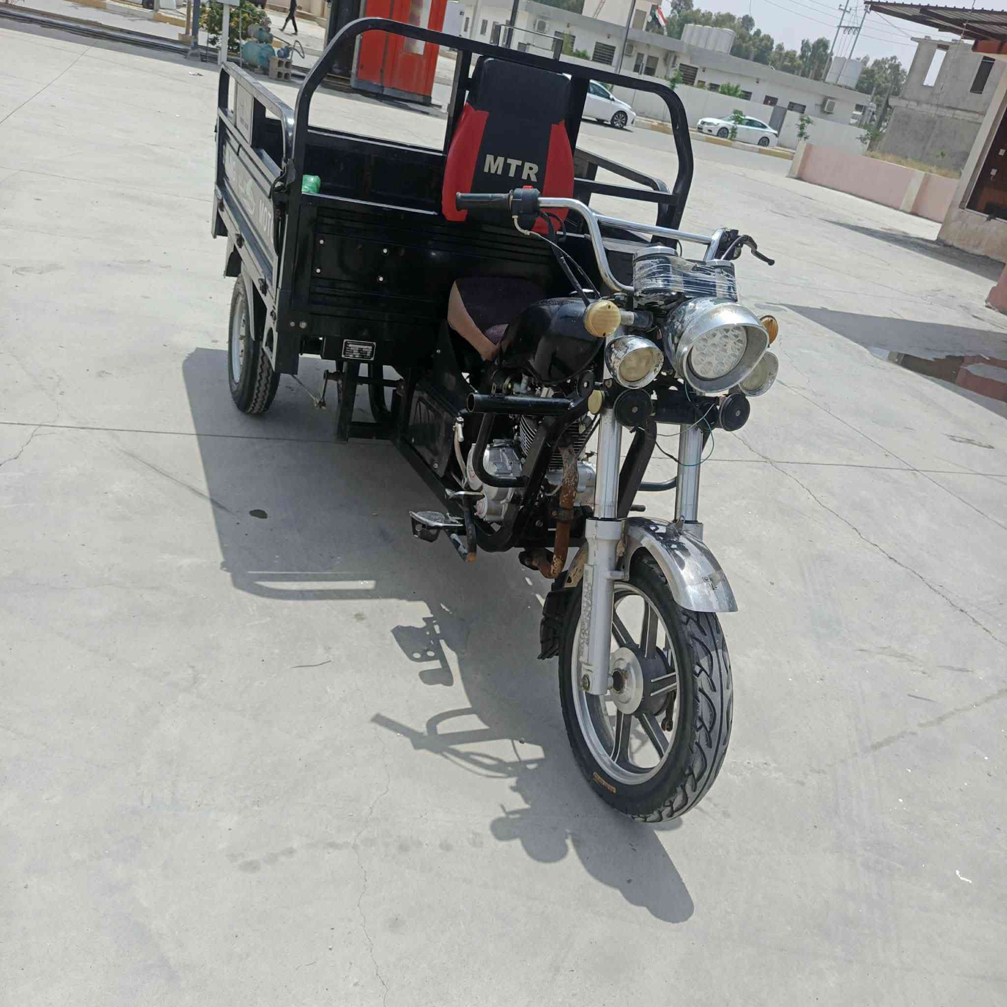 سلام عليكم ستوته للبيع جاهزه موديل 20كهربائيات شغاله ركبه بشرط وكير واكسل ومحرك شرط اسعر مليون وميه وخمسين وبيها مجال شي قليل مكاني حويجه اشراي يتصل ***********خاص ماجاوب
