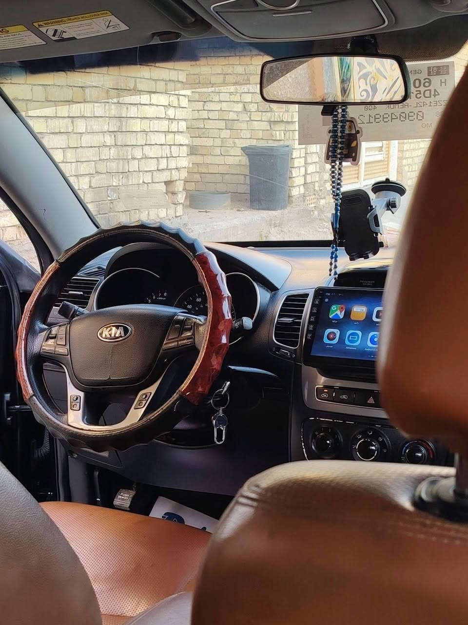 سلام عليكم
سورنتو للبيع 2014 وارد أمريكي محرك 2400 GDl ٥ راكب حادثها جاملغ وبنيد تبديل بدون دواخل السياره جاهزه من كلشي السعر 120 للاستفسار ***********
