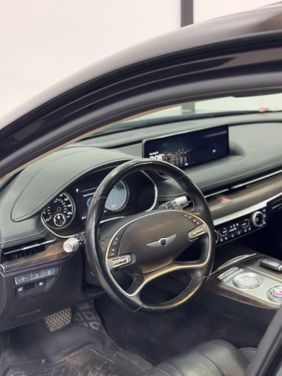 السلام عليكم
جنيسيز g80 2022برستيج للبيع

السياره فول فول مواصفات خنك للاخير

G80

خمس كامرات 

اربع رادارات

جنطة كهرباء شفط

توقف ذاتي

سياقه ذاتيه

بصمة تقديم وترجيع

اربع ابواب كهرباء

كشنات امامي خلفي تدفئه وتبريد

كشنات الامامي خزن ميموري ومساج

ستيرن تدفئه

جكات خلفي  ويه الستيرن  بلادي

بنوراما 

وبعد بيها هواي مواصفات مال فول

الحادث فقط جاملغ امامي وصور الحادث موجودة والسياره احلى من الصور بهواي

257وبيهاً مجال

مكاني الحلة المركز

***********
