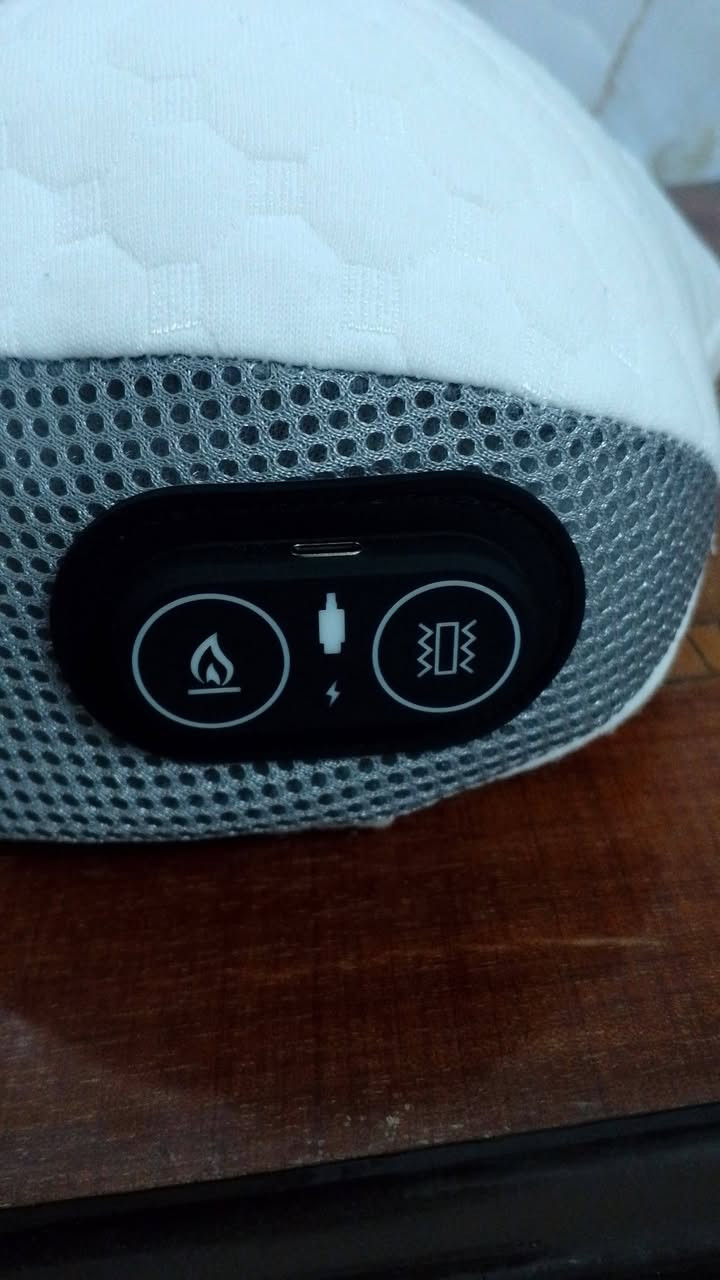 متوفر دلاكات ومحفزات اعصاب باشكال وموديلات مختلفه الاسعار داخل الصور
للاستفسار 
***********
