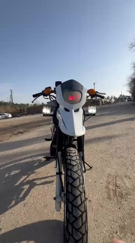 للبيع
قفاز دايوان حجم محرك 200سيسي 
موديل 2020
كفاله ما مفتوحه شرط السعر 900 وبيهه مجال 
***********
واسط عزيزيه
