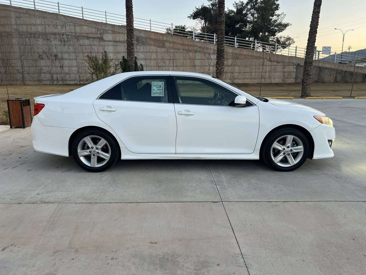 بسم الله الرحمن الرحيم
كامري 2014  SE 

بوستك سبوخ هه يتي بي ناوكرتن 

سي سارد هه يتي 

گيروميكنه نه كراوه 

166 مايل 

10 ساله سياره ك يك ده سته 

ربع مصرف تيا نيه


**إذا كنت صاحب هذا الإعلان وتريد حذفه لأي سبب، رجاءا أرسل رسالة إلى الدعم الفني**