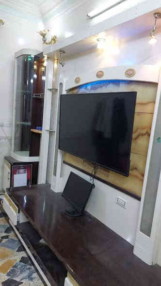 السلام عليكم معرض تركي اصالي للبيع متوازي عليه مكاني النجف الاشرف حي زهراء السعر 200مستعجل عليه الاتصال على هاذ الرقم ***********
