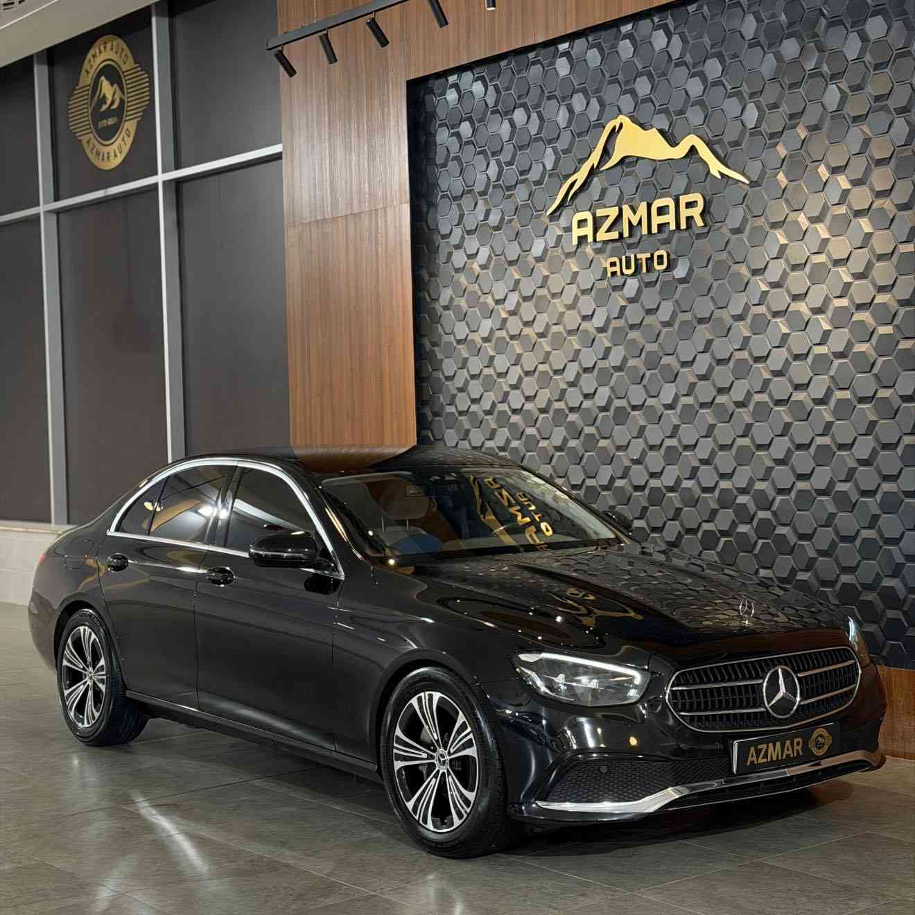 Mercedes benz E 300 exclusive وارد الماني ضمان دولي🇩🇪🔥
ارخص سعر بكل العراق 🔥 310$ ورقة💣
موديل : 2021
ماشية : 40 الف✅
مواصفات السيارة 
كيج الكتروني و متصل و كشنات جلد و كنتارا و داخل كريمي و كنشات تدفئة و سماعات بروماستر و حساسات و كامرات و انارات داخلية متعدد الالوان و انضمات قيادة و لايتات لد و بعد هواية مواصفات متنذكر

السيارة وارد الماني ضمان دولي و مكفول كفالة

سعر : 310$ ورقة
للاستفسار : ***********
العنوان : سليمانية المعارض الجديدة شركة ازمر اوتو مترض رقم ٣٤
