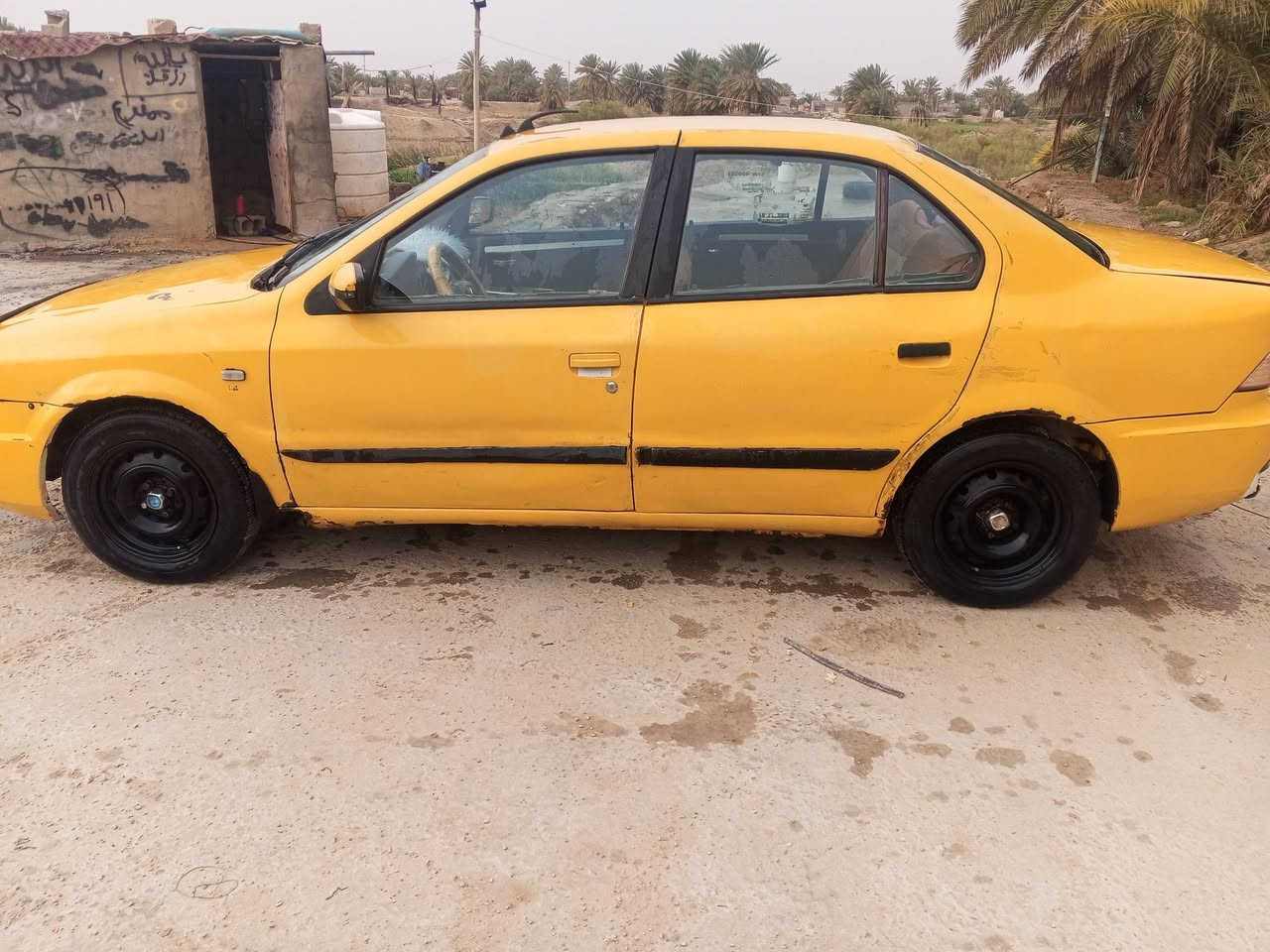 سيارة سمند للبيع موديل 2012 سنويه لل2027 سيارة كير ومحرك وحدادية كفاله كهربائيات كله شغاله رقم صاحب السيارة ‏‪***********‬‏
