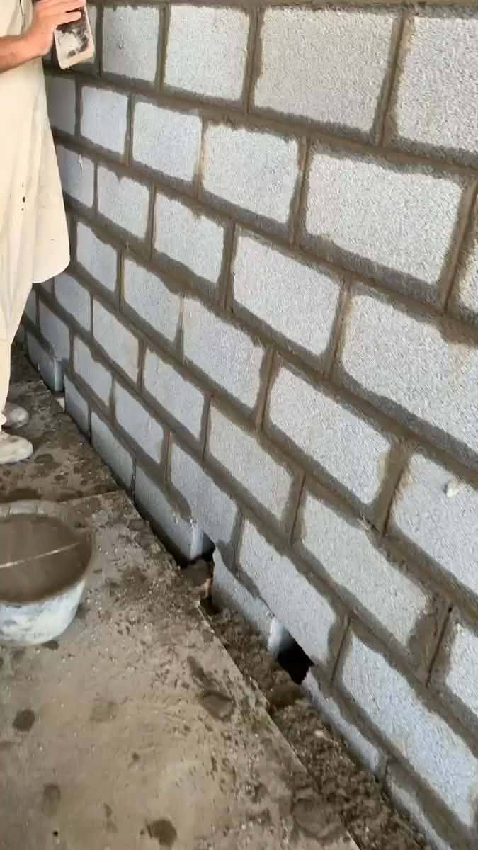 سلام عليكم اني اشتغل متر ب300الف أو يومي  اشتغل    لنوصل أتصل رقم +90 505 359 04 42 وتساب فقط اتصل رقم ‏‪+964 750 369 2406‬‏.  واشتغل بلوك اسط يومي أو متر  عدي
