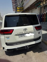 لاندكروزر ديزل • ٢٠٢٢ • مجدده ٢٠٣١
