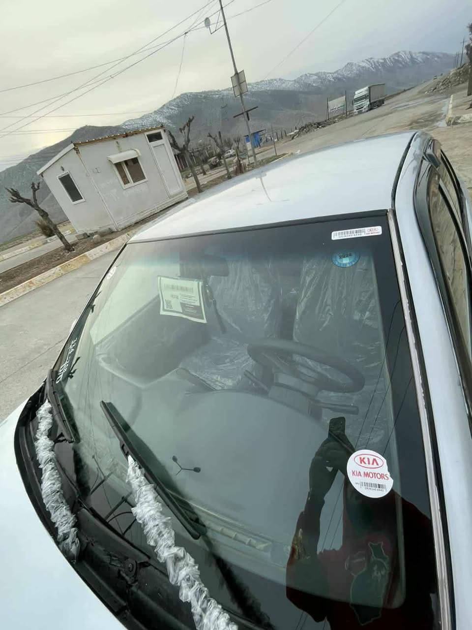 کیا سیڤیا بۆڤرۆشتن مۆدیل 1995عام بۆیاخ لەسەر ساغەی لیداوی نییە پیش کەپس 8بەخ تەبرید شاشە ئایپەت  چوار تایە لۆک تەقەوڕەقە بەشەرتە مالەکە خاوینە   ناونیشان ڕانیە شکارتە   ژ.م ***********
