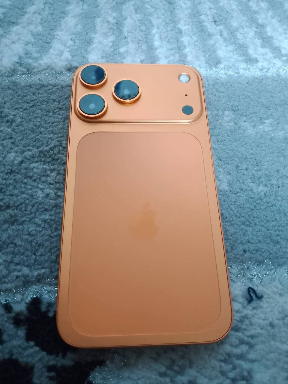 السلام عليكم اخوان ايفون X R محور كلشي شغال شاشه 3 خيارات فلاش كامره تخبل سيمكرت شغل سماعات كلهن شغاله شخط مابي بس الكامره واكفه بس الباقي كلشي شغال يخبل إستعمال حلو مبدل بطاريه اصليه 100% كامره امامي خلفي السعر 300 وبي مجال قليل حك جيهة مكاني بغداد البياع معالف رقمي *********** واتسب متواجد
