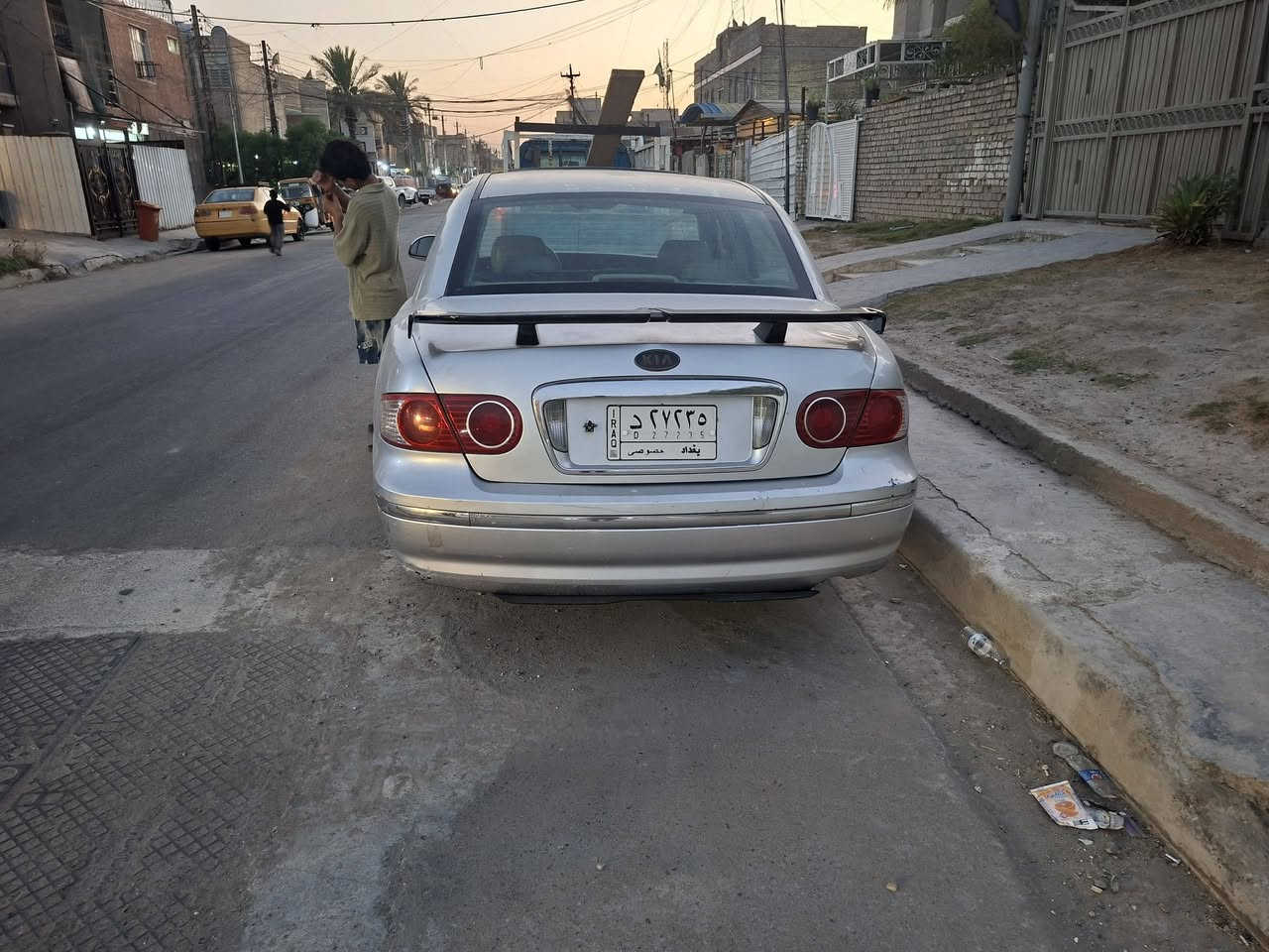 السلام عليكم 
كيا امانتي ٢٠٠٦
للبيع نقص حداديه يرادله ترتيب 
مكاني بغداد الشعب 
السعر ٤٣ وبيه مجال 
***********
