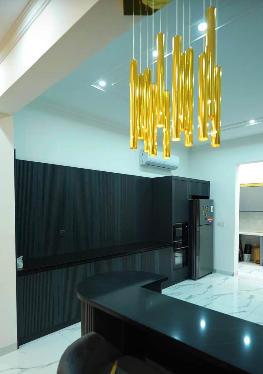 منزل مؤثث فاخر للبيع دريم ستي( المربع الذهبي )
مساحة 250M
Whatsapp 
***********
***********
