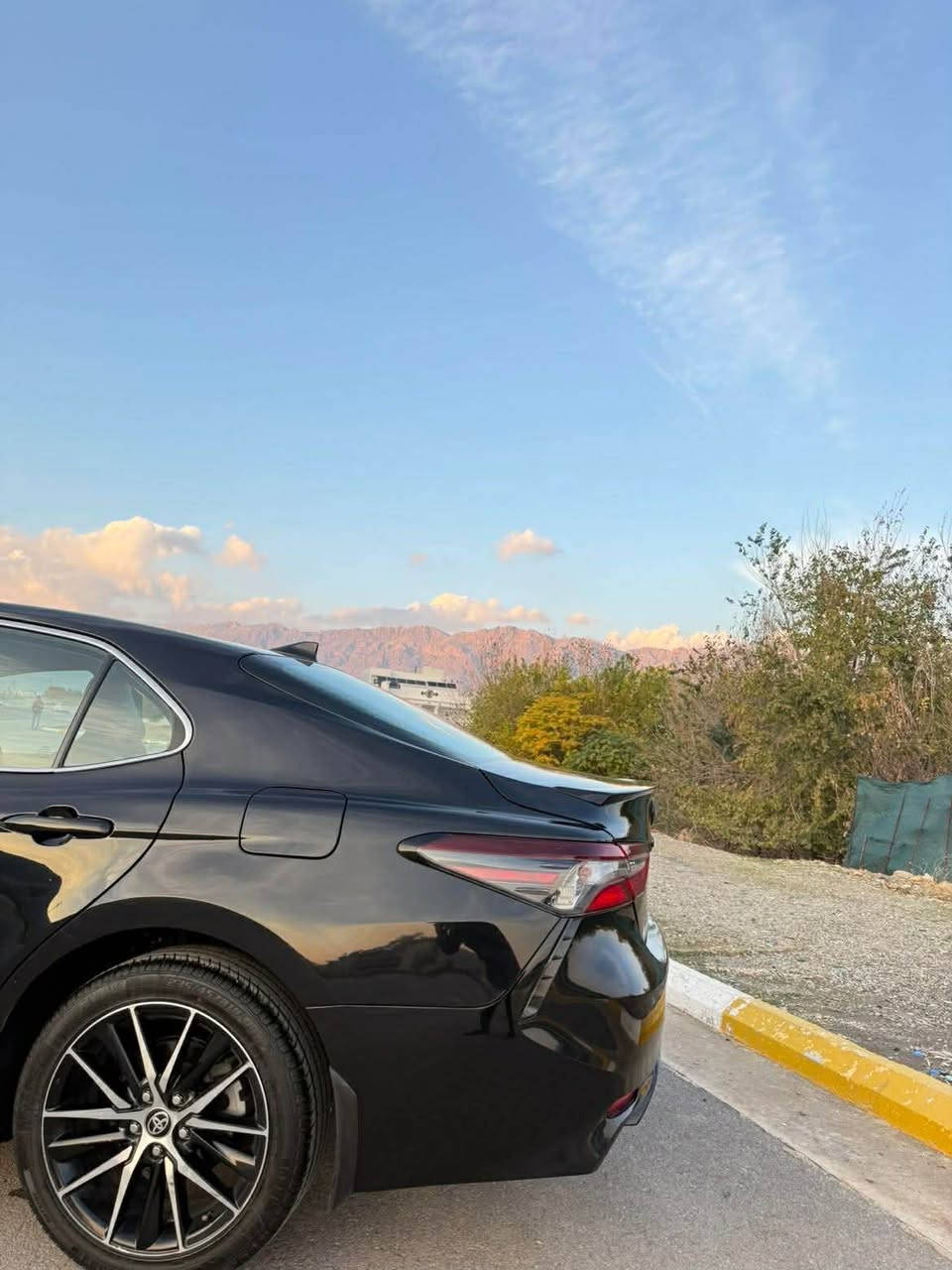 تۆیۆتا کامری ٢٠٢٤  se ڕەشی قەتران
مواسەفات فول کوشن کارەبایی  و  راداری پشت و پێشەوە سی مۆدی لێخورین ECO .NORMAL. SPORT سەیارەکە کوشن جلدە و تەحدیل سورحەیە  ویل  کرۆن و  لایت زینۆن فول ئۆتۆ شاشە گەورە  وەکوو بۆیاخ سەیارەکە  ٢ پەلە بۆیاخی بجوکی  هەیە   بی داخلی و زۆر پاکە
15000 ڕۆشتوە سەیارەکە4 تایەی شەریکەی لەسەرە بی قەل و قوپە سەیارەکە زۆر پاکە شوێن :رانیە  بۆ سحر  پەیوەندی بکەن. لەگەل رێزم
***********
***********wats app w vibar رانية, السليمانية
