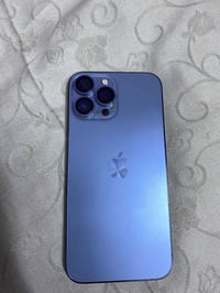 آيفون ١٣ برو ماكس • ٢٥٦ • بطارية ٧٩