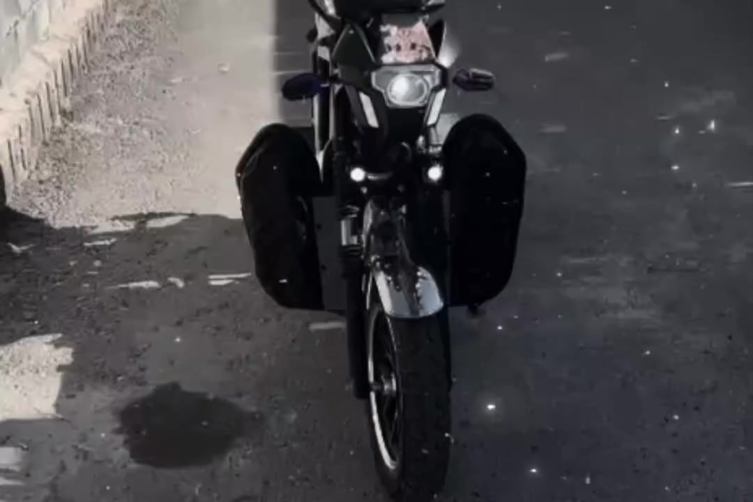 للبيع دراجه شحن 6 باتري نضافه فول موديل 25 بصمه تشغيل عن بعد جهاز إنذار مانع للسرقه  البطاريات فول عالفحص السعر 650اوبي مجال ***********🫡🫡
