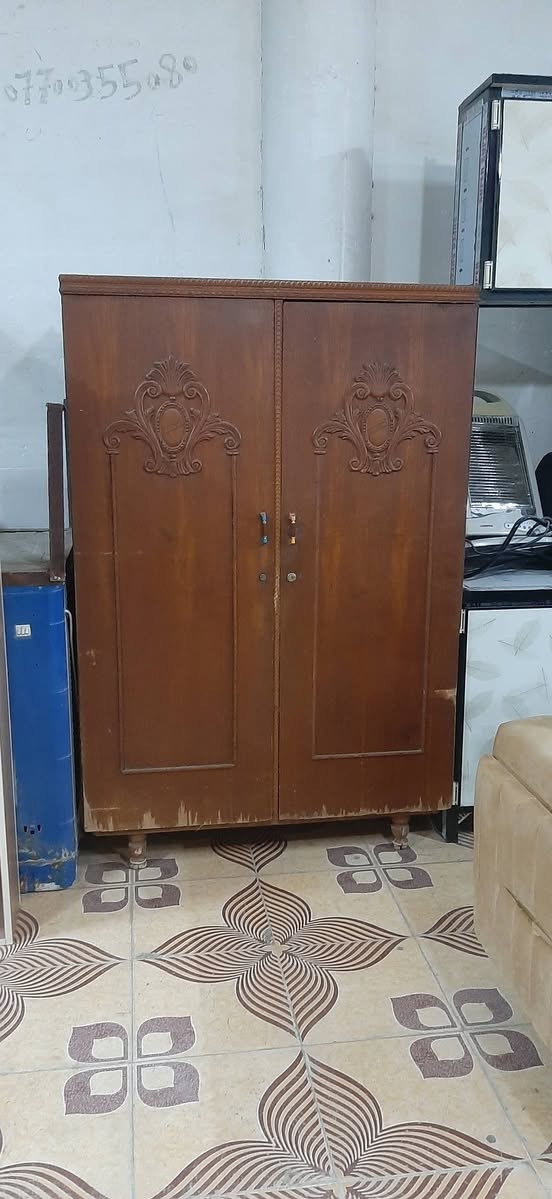 معرض العماد//وصول اثاث مستعمل بشرط النضافه زورونا تجدون الأفضل ***********//*********** كركوك, العراق
