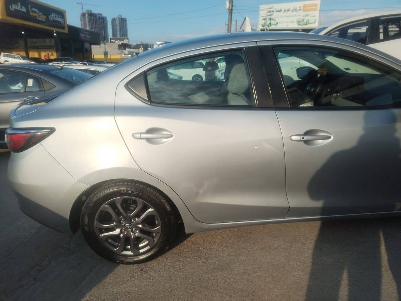 للبيع - او مراوس– تويوتا يارس 2019 وارد أمريكي رقم سليمانية

سنوية جديدة ال٢٠٣٠

بأسمي تحويل مباشر

أو وكالة

🔹 المواصفات:

الموديل: تويوتا يارس Yaris

سنة الصنع: 2019

وارد: أمريكي

رقم اللوحة: سليمانية دولي 

اللون الخارجي: فضي

المحرك: 1500cc الكبير – اقتصادي يعمل على البانزين العادي بدون دوانز 

ناقل الحركة: أوتوماتيك – 6 سرعات

عادي+ اوتماتيك+سبورت

دخول بصمة+تشغيل بصمة +صندوق بصمة 

العداد: ,٦٥٠٠٠ ميل ✅

تشغيل بصمة ✅

شاشة وسطية + كاميرا خلفية ✅

مكيف بارد جداً ❄️

رادار مانع تصادم أمامي ✅

نظام قفل سرعة (كروز كنترول) ✅

داخلية نظيفة جداً كما في الصور

🛠 ملاحظات مهمة:

السيارة نظيفة عدا حادث خفيف
قطعة واحدة 

بدون دواخل 

بالبنيد 

تم صبغ البنيد فقط – باقي السيارة صبغ وكالة

خالية من المشاكل – كير، ماكينة، تبريد بحالة ممتازة

اقتصادية جداً في البنزين

استخدام ناعم جداً

💰 السعر المطلوب: 11,000 دولار 

قابل للتفاوض 

📞 للتواصل: *********** 

او عبر الماسنجر
