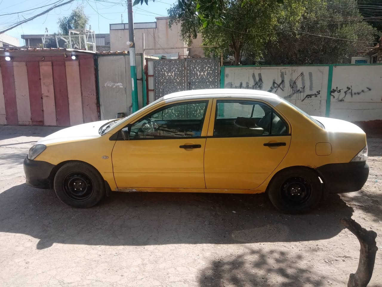 سلام عليكم
للبيع لانسر بومه ٢٠١٠ عادي
مكينه ١٥٠٠ محرك وكير بحاله
جيده بيهه هلالات السعر ٦٠
بغداد مدينة الصدر ***********
