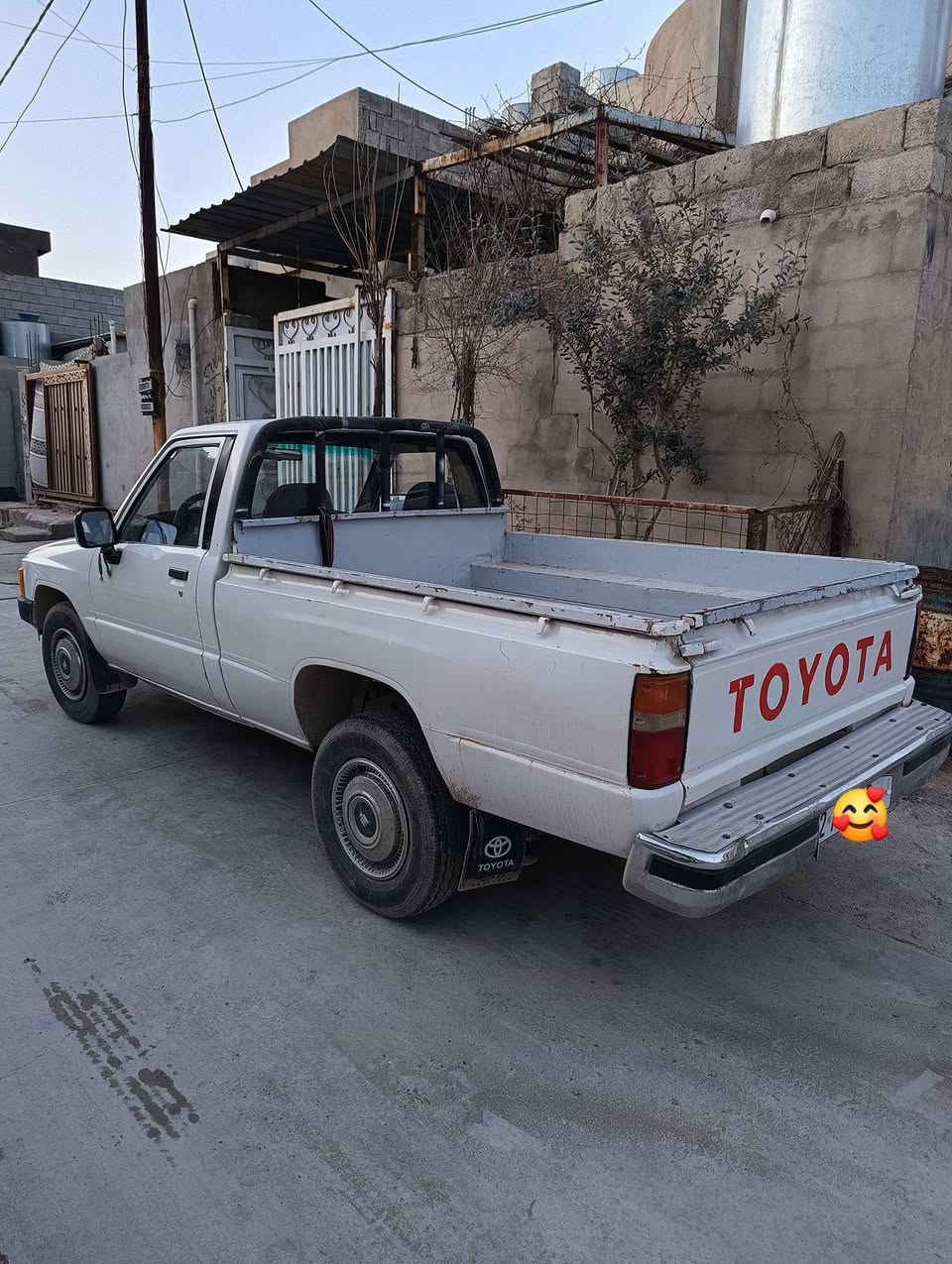 السلام عليكم عندي هاي البيكم موديل 85 كير مكينه شرط اكسن شرط السياره بسمي تريد وكاله تريد تحويل كاربون بانزين بيها السعر 45 وبي مجال***********
