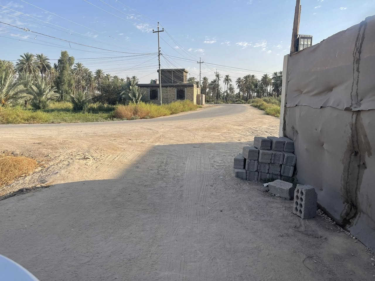 دونم الا 300 متر طابو 25 سند تحويل اسهم باسمك في كربلاء شارع ام ام البنين منطقه طنوبه كافه الخدمات مدرسه متوسطه ابتدائيه مدرسه الثاني ماله العباس مباشره عالشارع للمعلومات اتصال/*********** /***********📞
