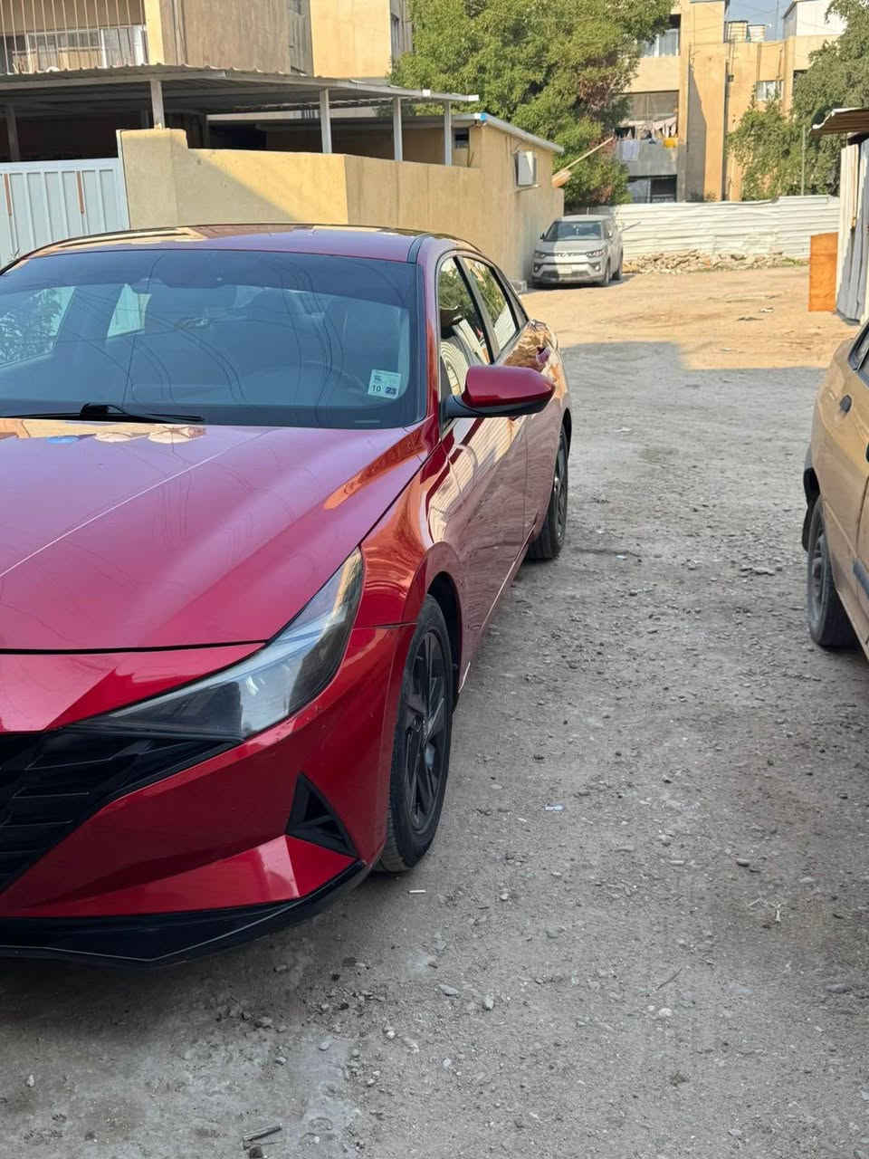 السلام عليكم 
النترا موديل 2022 وارد امريكي كلين تايتل حادثها فقط الدعاميه الامامي بدون ايرباك ليبل واحد مكفوله من الصبغ ومن التبديل 
رقم بغداد باسمي 
محرك 2.0 كير At محور بلادي 
مواصفات نص 
بصمه 
مانع انزلاق 
شاشة 
كامره 
رادار جانبي 
رايدها ب ١٤٨$ ورقة وبيها مجال مكاني بغداد الزعفرانية 
رقمي *********** بغداد, العراق
