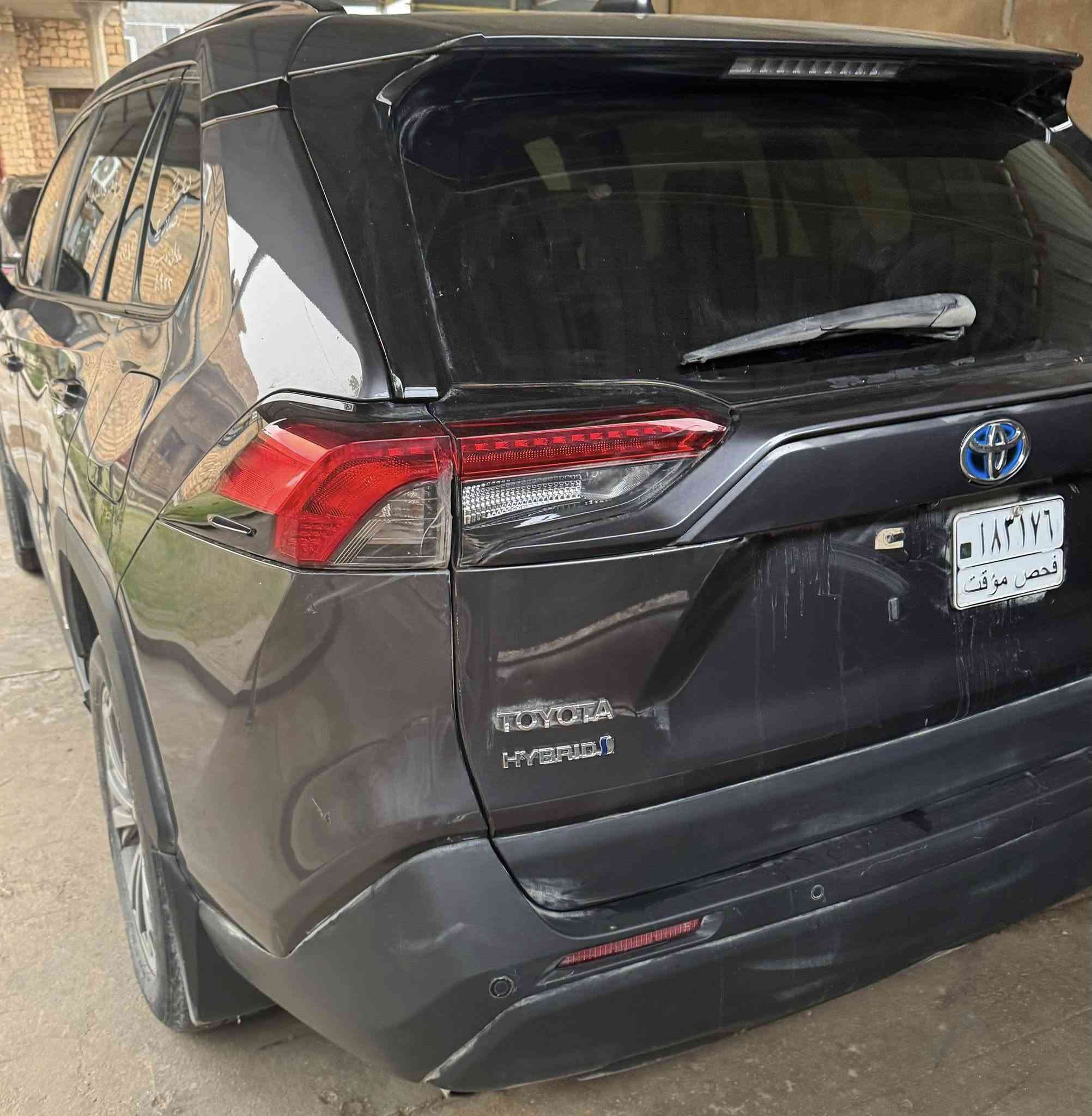 راف فور هايبرد xle بريميوم 2024
سيارة بدون دواخل بدون ايرباك

بدون صبغ حادثها باب جنطة تبديل بلادي نفس اللون 

ماشية ٤٣ الف 

السعر ٢٤٥ وبيه مجال للترقيم 

العنوان الانبار/ الرمادي / القائم

***********
