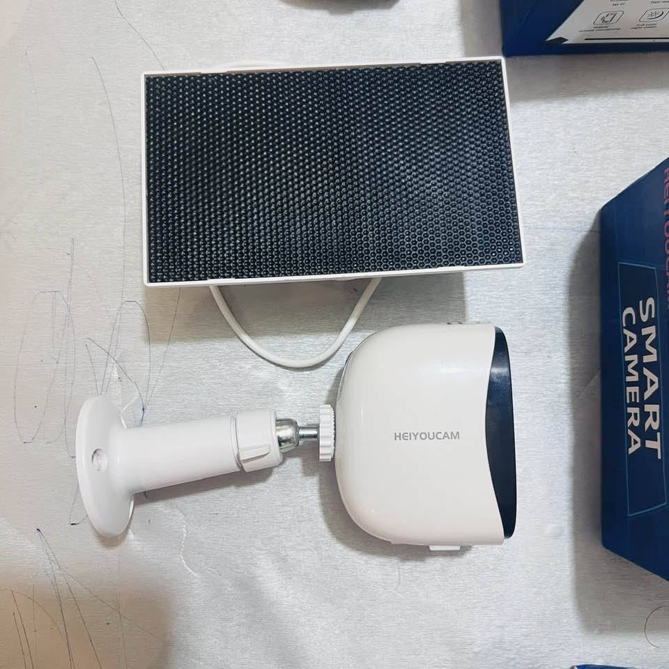 كاميرا واي فاي شحن تايب سي تحتوي بطارية داخلية وبيها مكان رام 
نضام تصوير ليلي واتصال وتنربط على الموبايل مباشر
العدد 3 السعر 85 واصل 
ملاحضة : الواح الطاقة الشمسية فقط قطعتين جايات


**إذا كنت صاحب هذا الإعلان وتريد حذفه لأي سبب، رجاءا أرسل رسالة إلى الدعم الفني**