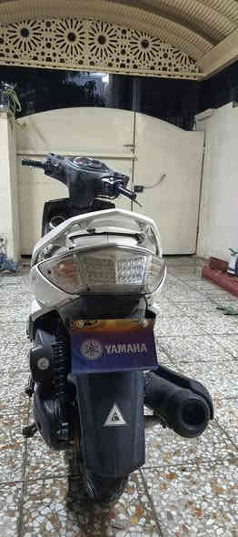 السلام عليكم 
دراجه سكنس فحل نوزل 
طفت الدراجه فجأه  فحصته (مكينه كايمه) ابيع ع هذا الوضع تريد تفصيخ تريد تصلح كهربأيات بلاد  جويتر بلادي وكلاجات بلاديه عليهن ادامه  زوج تايرات جدد قبل يومين شديتهن نوزل مالته البلادي دبلات جاهزه 
قفل ٣٥٠
***********
مكانه بغداد الدوره
