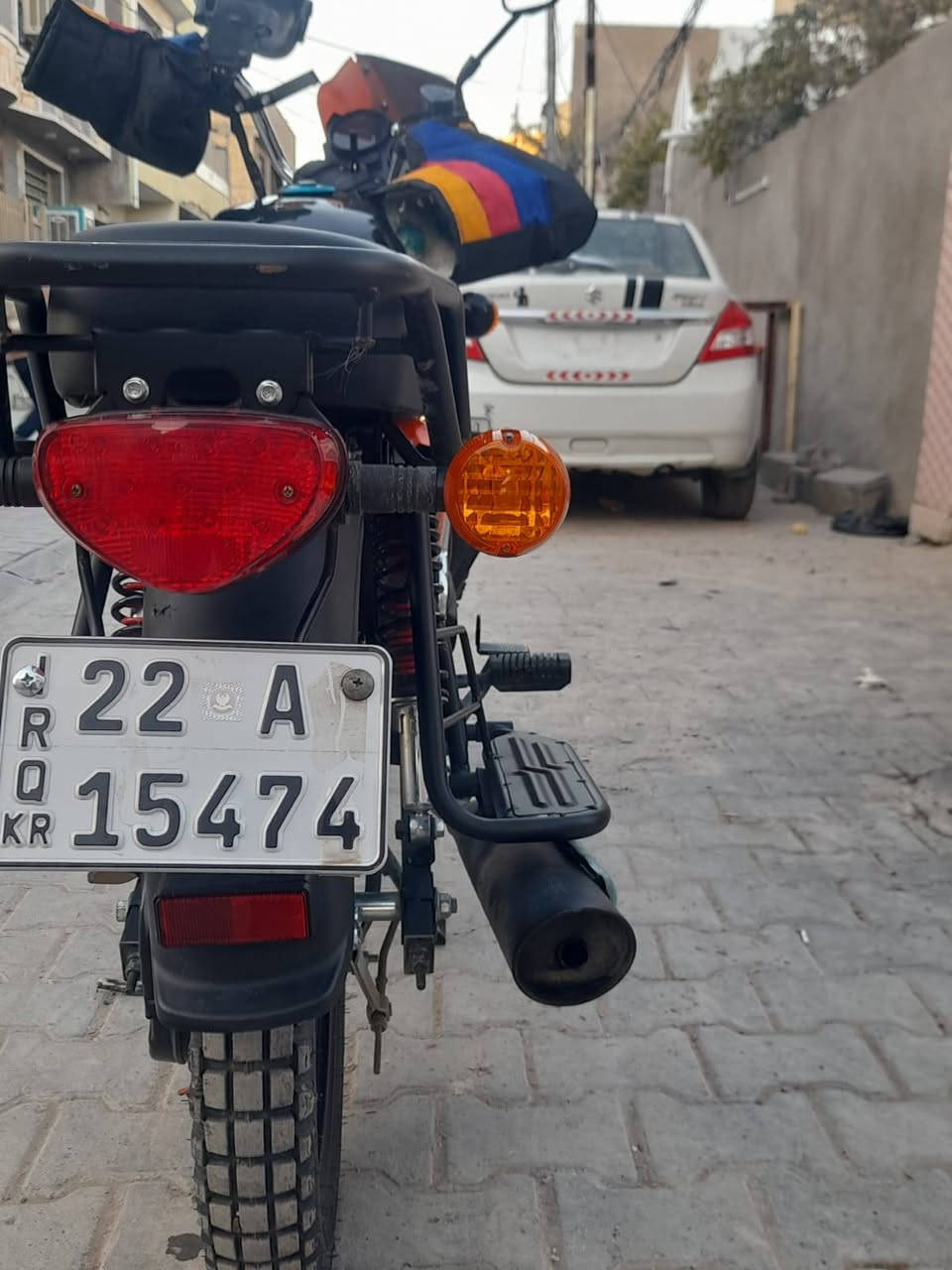 السلام عليكم دراجه دايوان جبلي
موديل 25 شهر 9رقم اربيل تحويل مضمون ماشيه 7000
السعر مليونين و 250 وبيه مجال للشراي بشرط التحويل 
مكان الدوره هورجب 
***********
