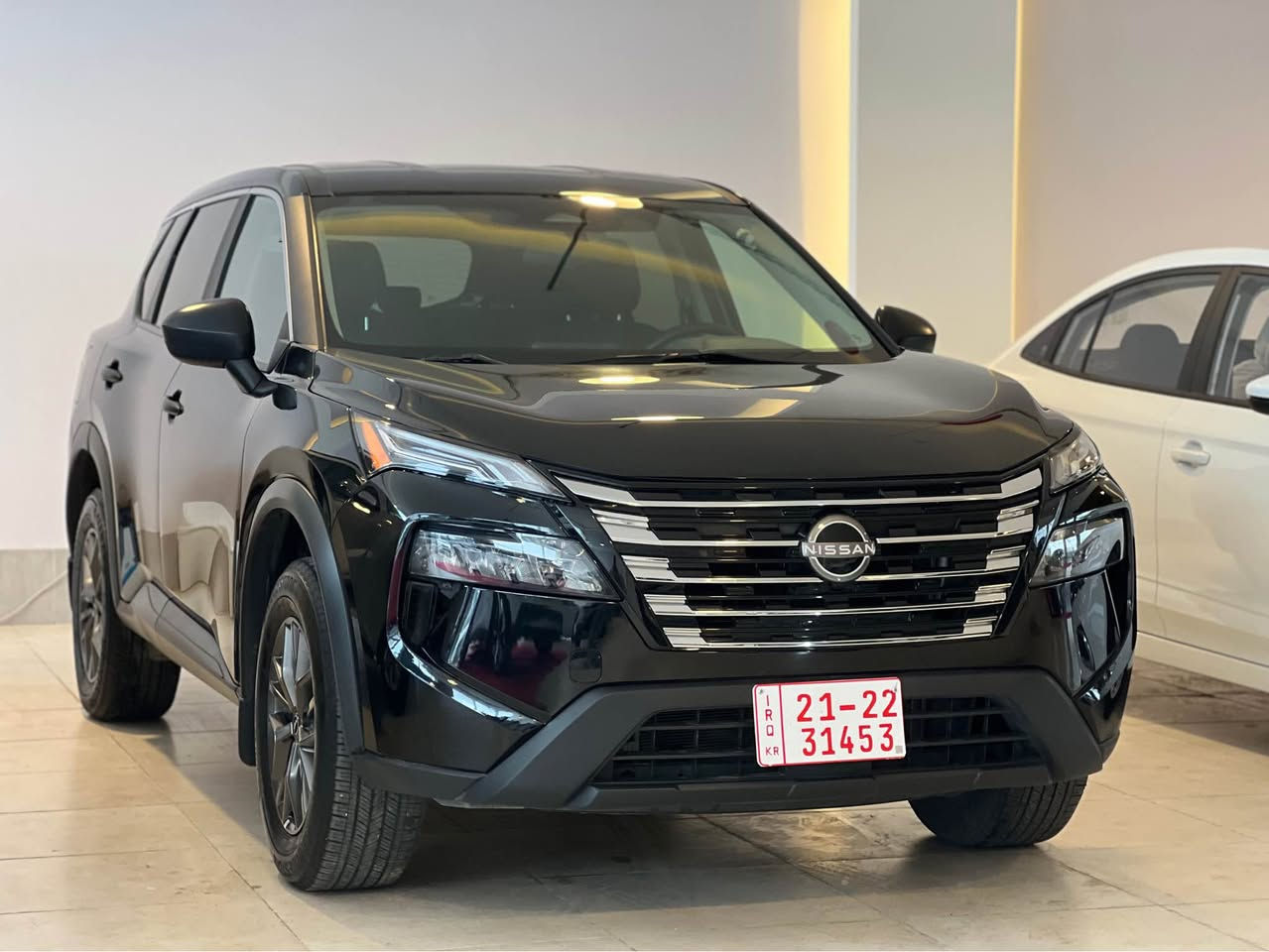 نيسان روك 2023 كلين تايتل 
لون سيارة : اسود 
مواصفات السيارة: بصمة تشغيل - ويلكب قياس 17 - رادار - شاشة - حاسات خلفي - كامرة - تحكم ستيرن - تبريد خلفي - بريك بصمة - اوتو هولد 

ممشى السيارة 48000km
رقم شاصي :5N1BT3AB8PC750543

السعر 155 ورقة و بي مجال 
الاتصال : *********** السليمانية, العراق
