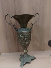 مزهريه نحاس • انتيكه • كيلو ونص