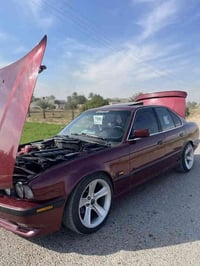 السلام وعليكم  بي ئم  525 مسكر فانوص مديل 1992 كير مكينه خير من الله  ...