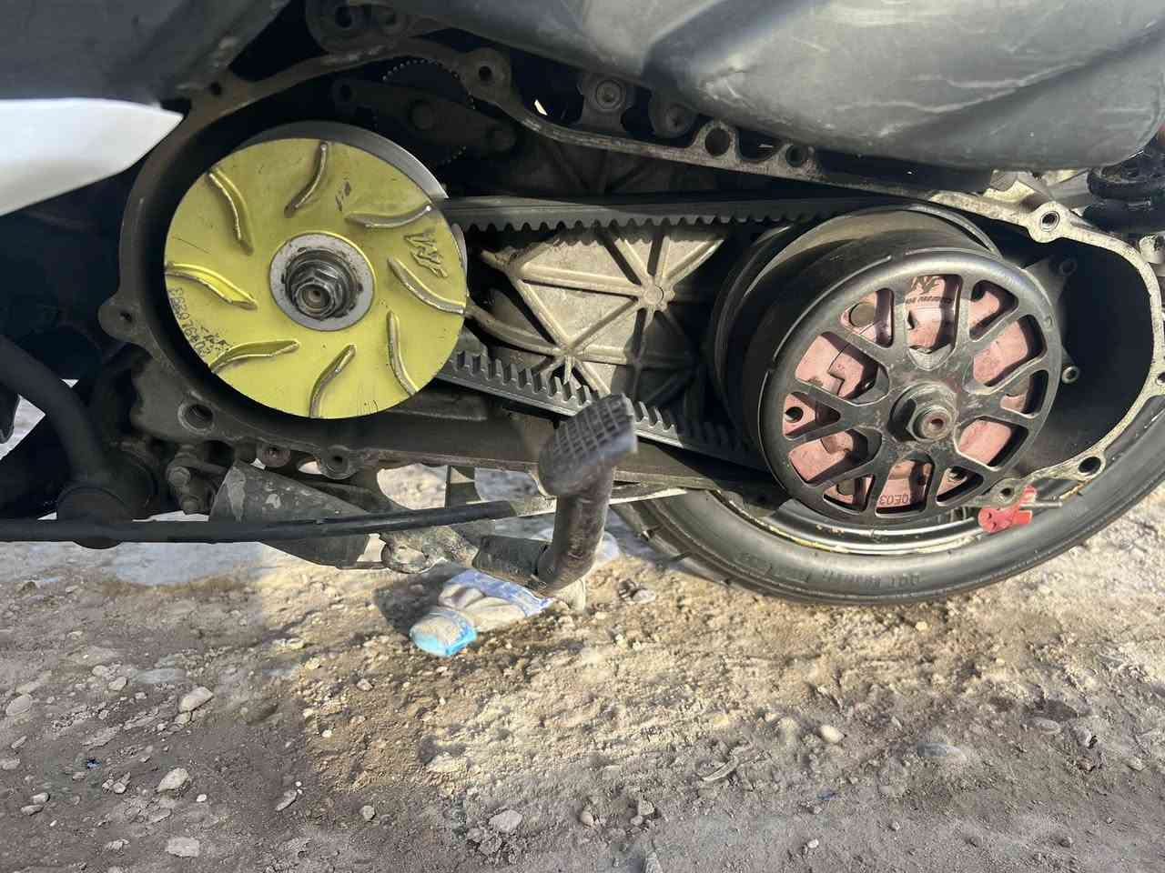 شبابنا الطيبه
شتريد ابيعلك من غراضها او مراوس ببلادي وفرق 
بيها ويل كب مشيف صدر كرزي فج كرزي ناقصه دسكات 
هاوزن كرزي كشن اصلي سبايدر تي ماكس يدات بريك اصلي 
قطره دهن برتقالي دبلات خلفي بطل اسود اصلي كلجات wf امامي خلفي ع شغل وكور حجرته 63 بصمه 
والأسعار معروفه  مكاني الامين لثانيه توصيل موجود كل محافظات العراق 
***********رصيد 
‏***********وتساب 

مامتواجد ع ماسنجر ♥️
