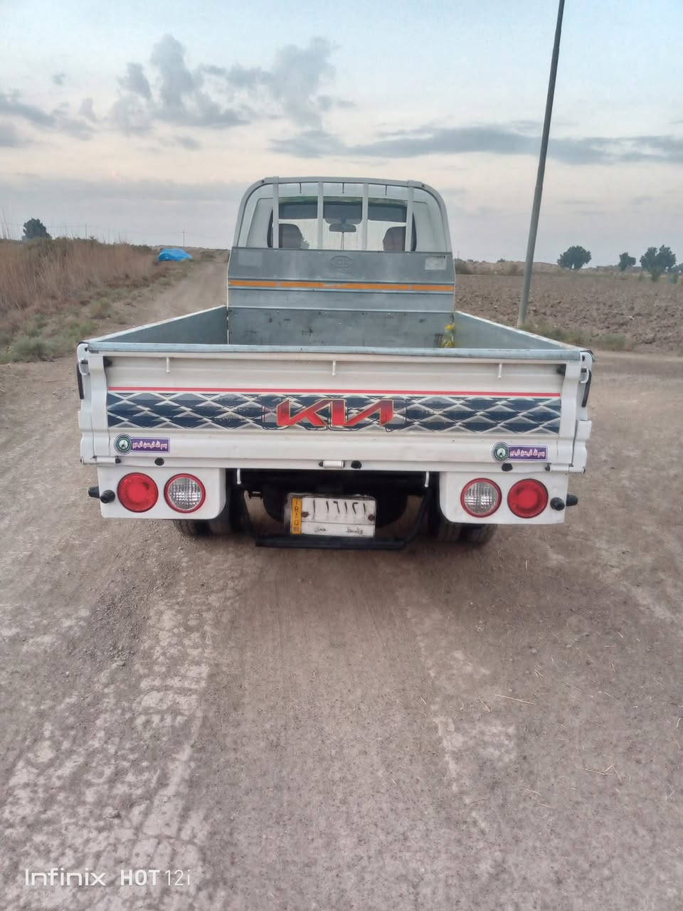 ‏سلام عليكم كيا للبيع موديل2013 سيارة باسمي المكان بغداد جسر ديالى رقم الهاتف ***********
