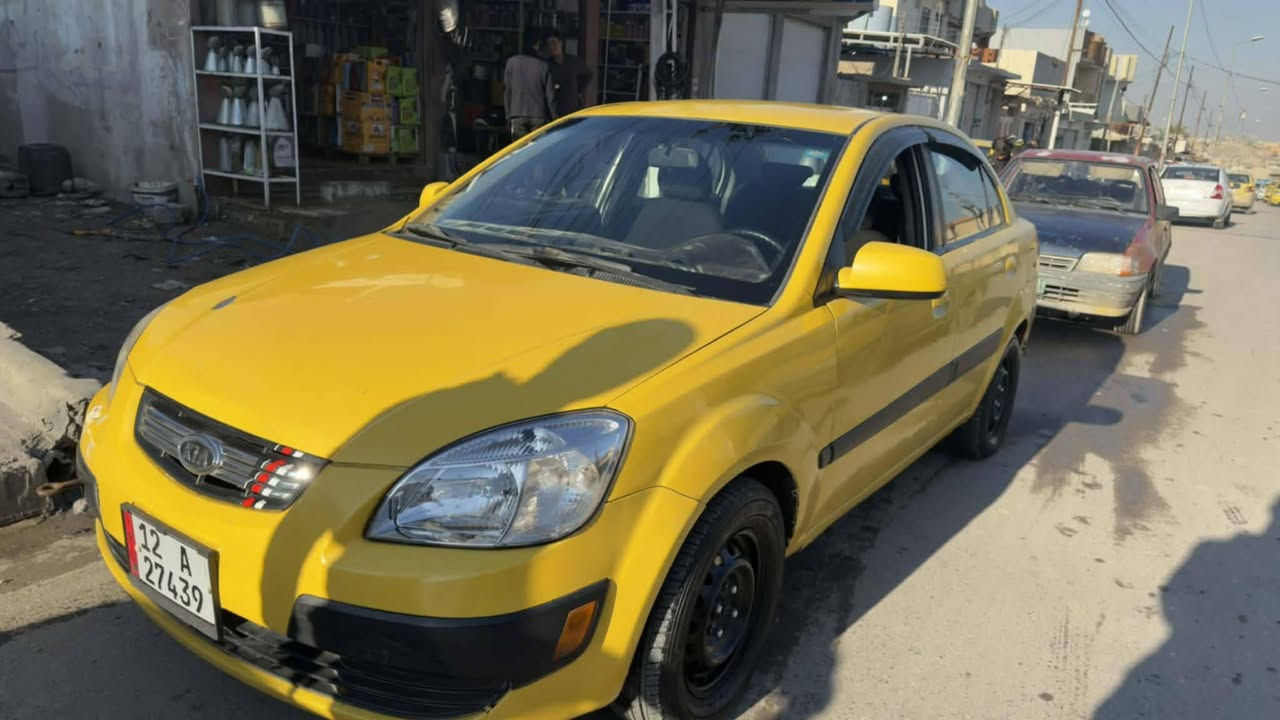 السلام عليكم
كيا ريو 🚕 
وارد امريكي 🇺🇲 
موديل 2009👋 
رقم نينوى اوربي 🙋 سنويه وهزه جديده 🙋 
هيئه وغرامة صفر 🚦 شرط التحويل 🚦 
كاربون بانزين ⛽ منظومه غاز بيها 👋 
محرك 16 محرك وكير شرط 👋 
طخم تاير طخم امامي خلفي جديد 👋 
📢 ظررها طخه خفيفه بلحوض الخلفي والباقي شرط وكدام العين 👀 وبيها تلقيطات مال تكسي 🚖 
🛑#السعر 88$💸 وبيها مجال 
#العنوان #الموصل #موصل_الجديده قرب جامع الايقظه شارع البطاريات 
🛑 1️⃣ اوقات العمل🕰️الاتصال من الساعه التاسعه صباحا الى الساعه العاشره ليلا🛑
🛑2️⃣بلتلفون قفل ماكو تعال ودفع سعر اليعجبك 🛑
#مكتب_ارض_السلام #لبيع_وشراء_السيارات 
🛑 #باداره/ سلام الراشدي 
***********📱كورك 📞
***********📱اسيا📞
