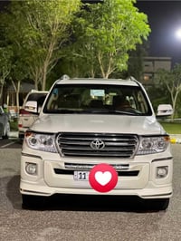 لاندكروز • V8 • ماشية ١٩٠