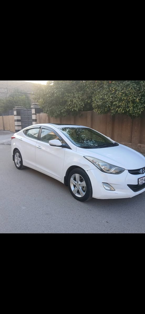 سلام عليكم النترا للبيع 2014 مكفولة ظربة صبغ بارد عدا طخة خفيفة بخشم الجاملغ الامامي الايمن مكينة1800 مكينة وكير مكفولات صدر امامي وخلفي جديد اتصال*********** واتساب موجود ماشية 112الف مكان السيارة بغداد البياع
