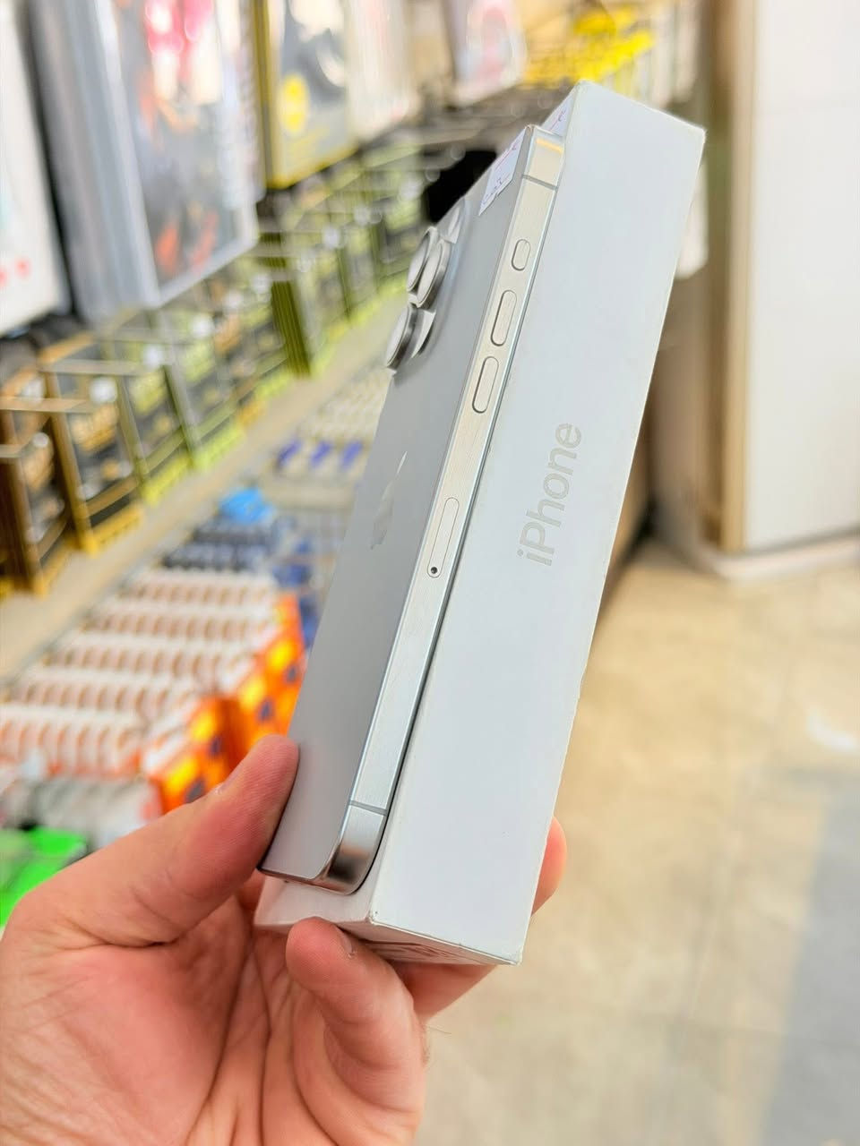 سلام وعليكم
ايفون 📱 15برو ماكس 
شرق اوسط الجهاز مكفول من لزلخ
مامفتوح بطارية٨٥بلادية سعره مليون او٥٠قفله مليون 
مكاني الأنبار الفلوجة


**إذا كنت صاحب هذا الإعلان وتريد حذفه لأي سبب، رجاءا أرسل رسالة إلى الدعم الفني**