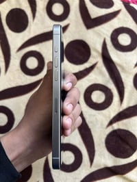 آيفون ١٥ برو ماكس • ٢٥٦ • شاشه مستبدله