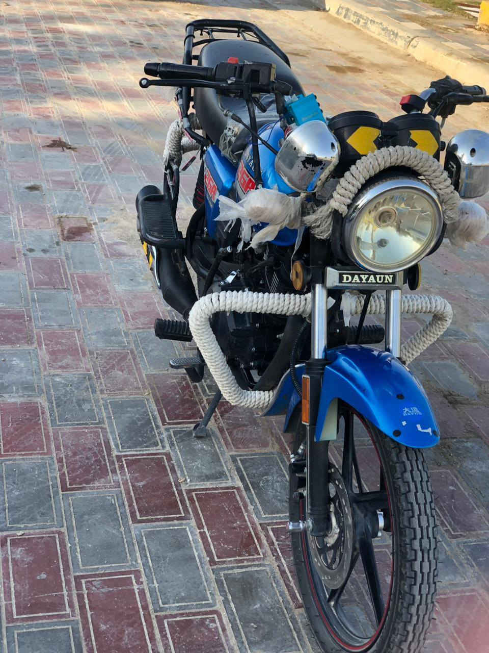 سلام عليكم دراجه دايوان 20 اوراق اصولي مدفوع كمرك كبل  ترقم سعر 1150 و بيه مجال مكاني بغداد ***********
